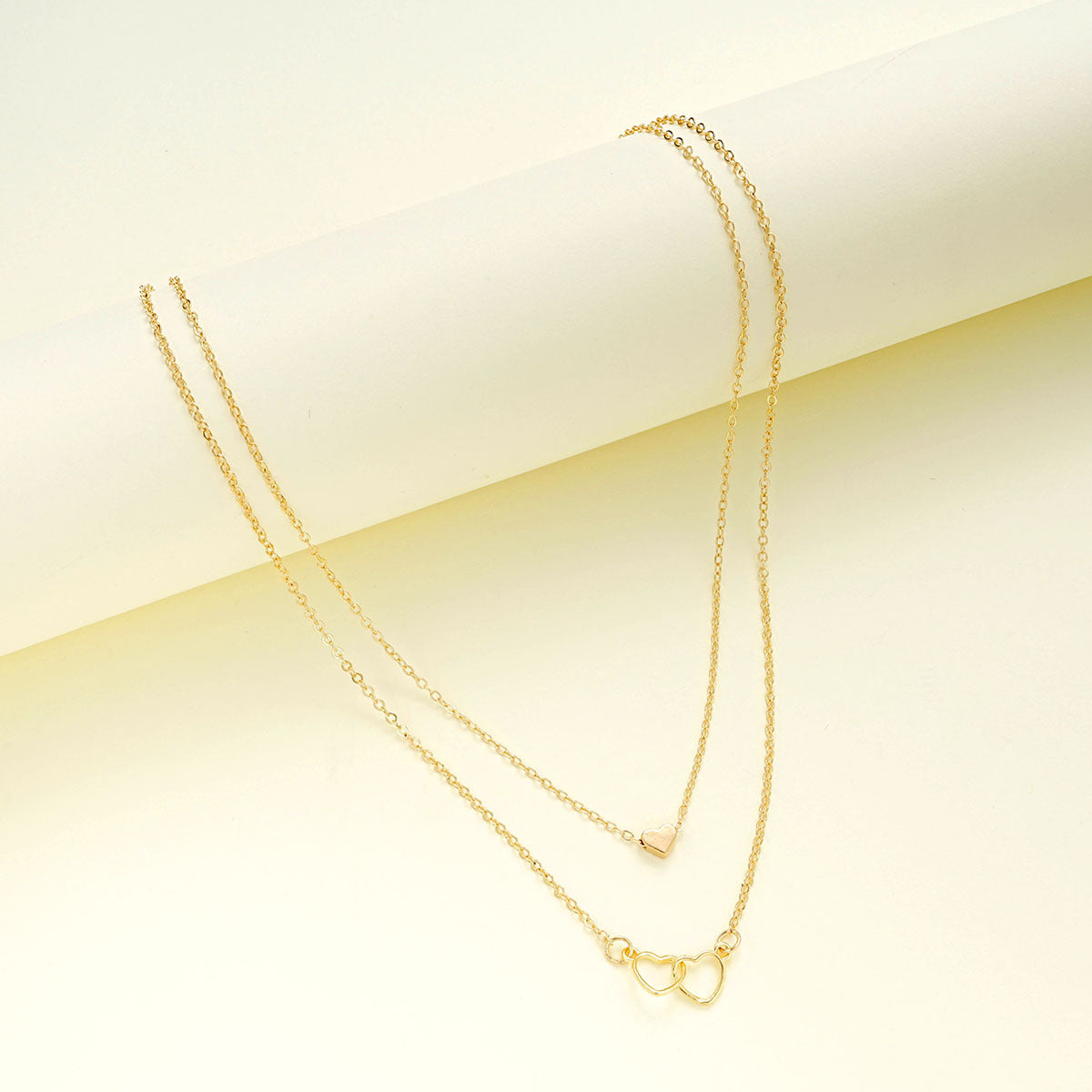 Collier pendentif en forme de coeur creux double couche collier pendentif en forme de coeur classique mignon pour femmes