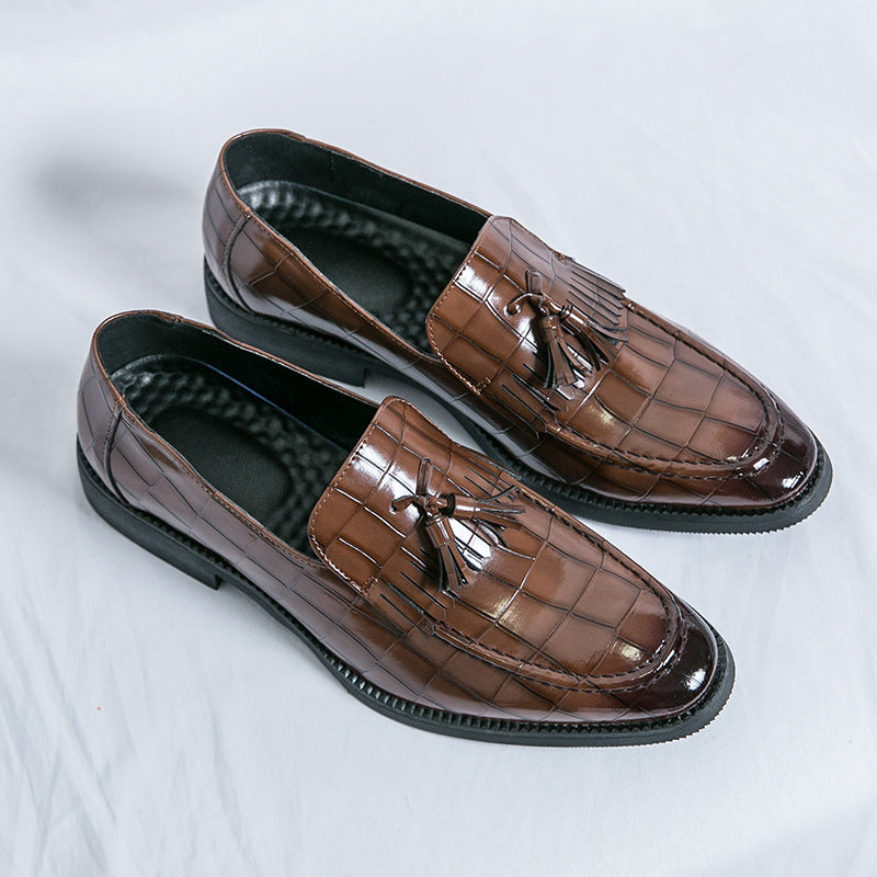 Petites chaussures en cuir décontractées à enfer pointu de style britannique