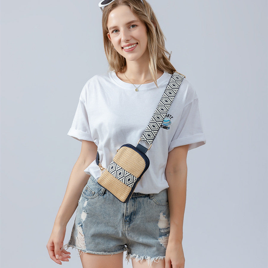 Sac bandoulière tissé à la main pour femmes en paille