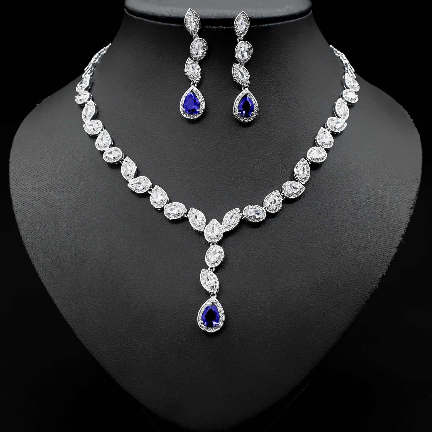 Collier coloré zircon boucles d'oreilles chaîne de clavicule femme noble robe de mariée de luxe trois pièces ensemble