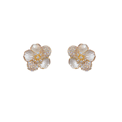 Doux micro-incrusté fleur boucles d'oreilles pour femmes en argent sterling aiguille design d'intérêt spécial