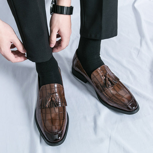 Petites chaussures en cuir décontractées à enfer pointu de style britannique