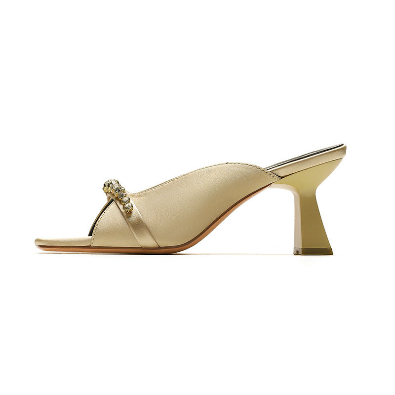 Chaussures rétro françaises pour femmes bout carré bout ouvert talons hauts strass